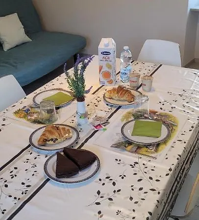 Oda ve Kahvaltı Da Magna Cichina 3*