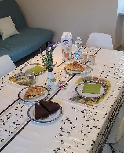לינה וארוחת בוקר Da Magna Cichina 3*